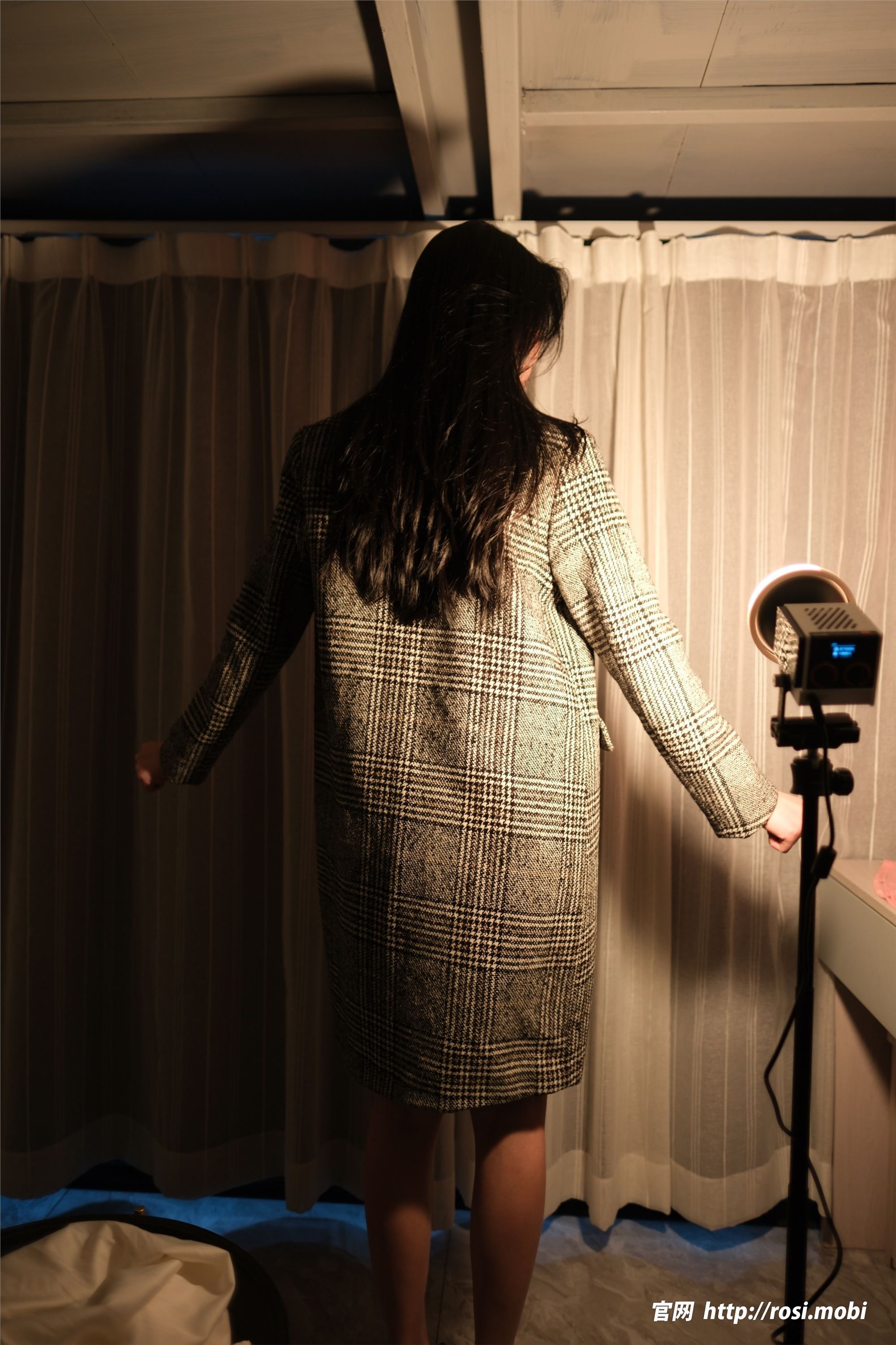 ROSI写真 2025.07.10 NO.4966